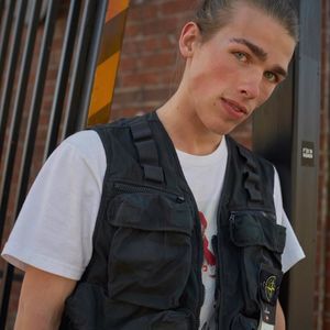 Meet your Posher, Chase